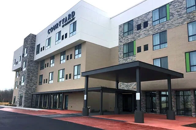 Courtyard by Marriott Cincinnati Mason